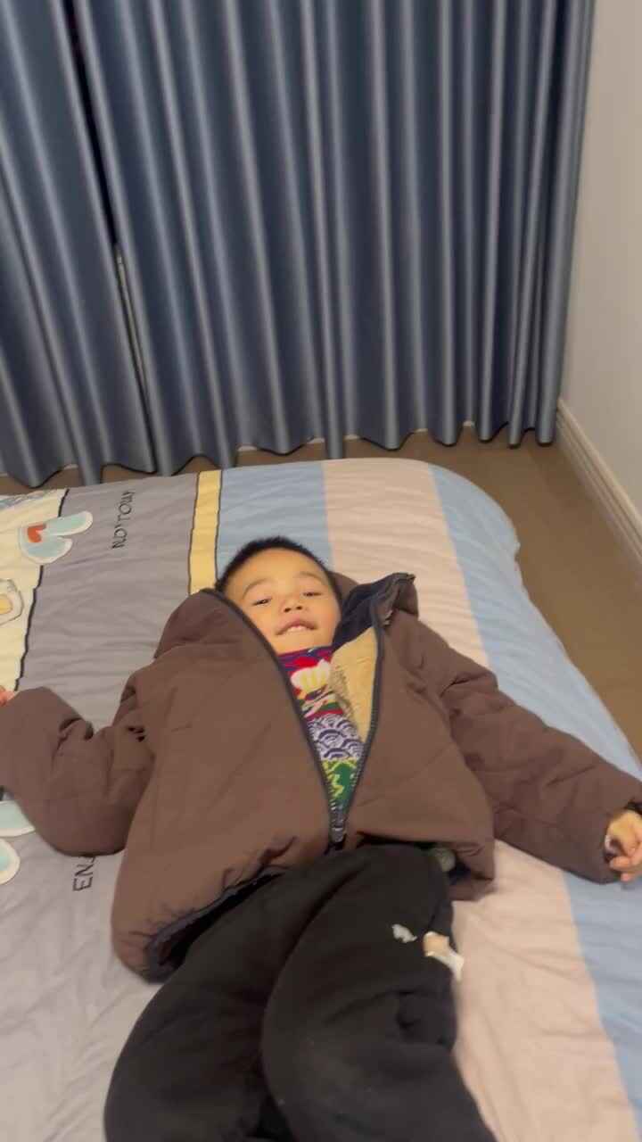 姜清译测翻滚练习