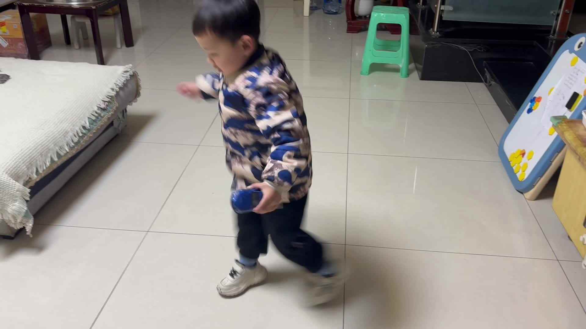 20250225➕中A班➕雷舒凡➕剪刀跳