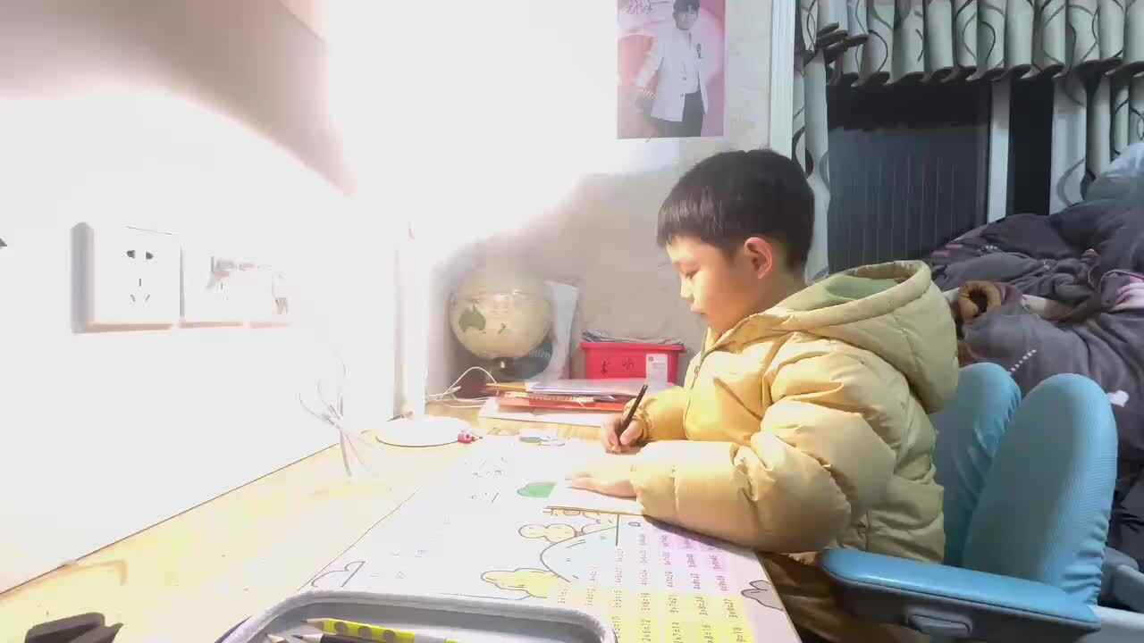 秦一鸣