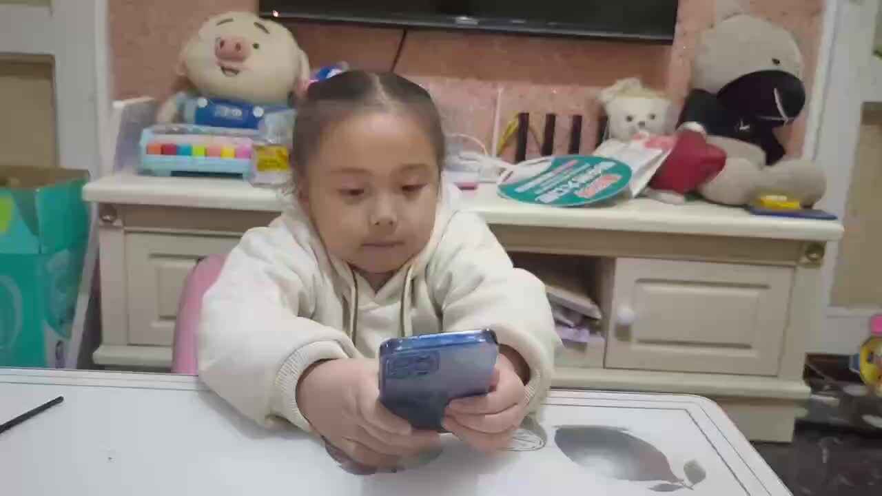 4a6d5e5a7dd08f84e947cac8d2652fb9.mp4