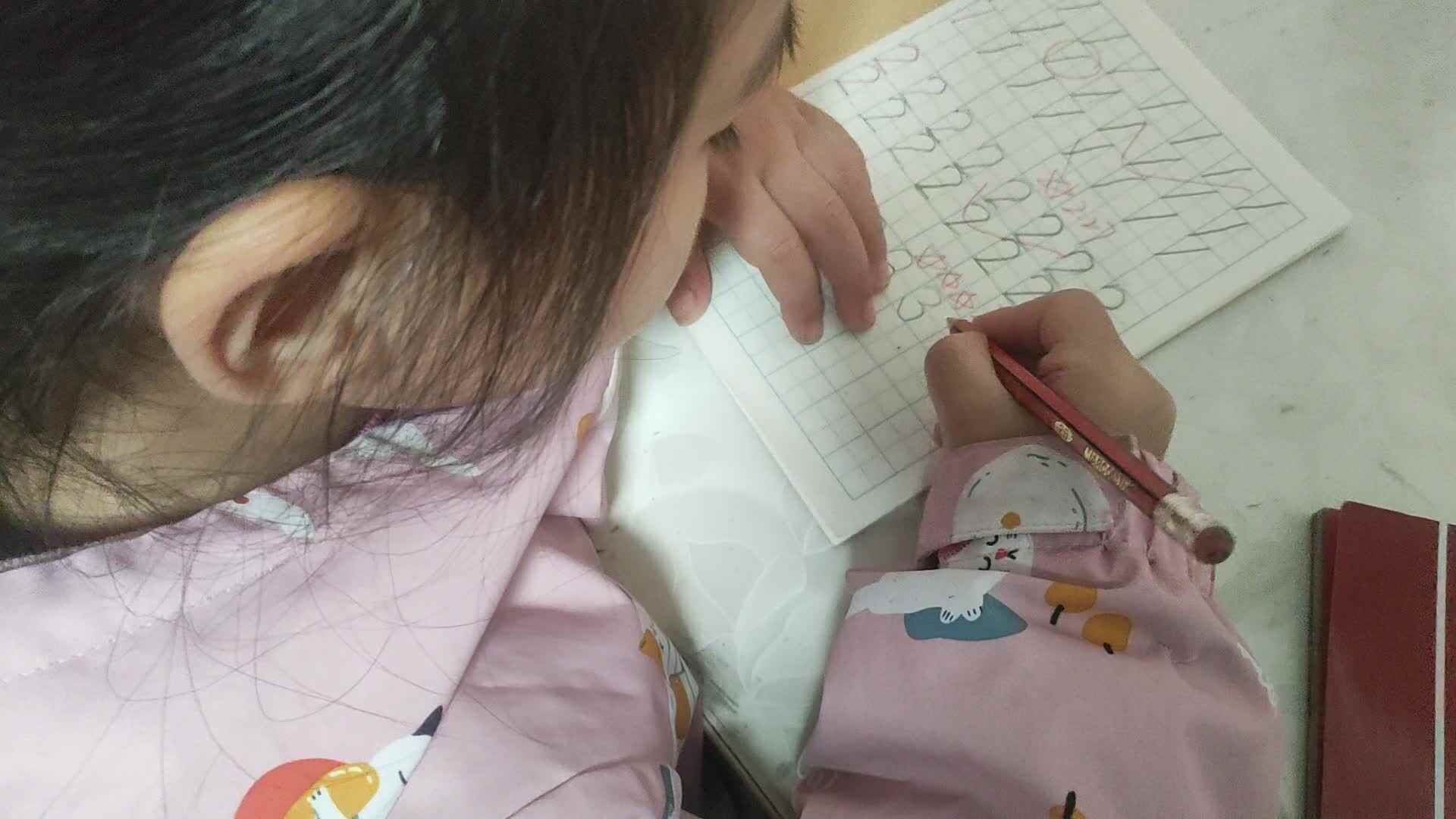 ⁣⁣2025.3.12大A班张弦思―数字3的书写.mp4