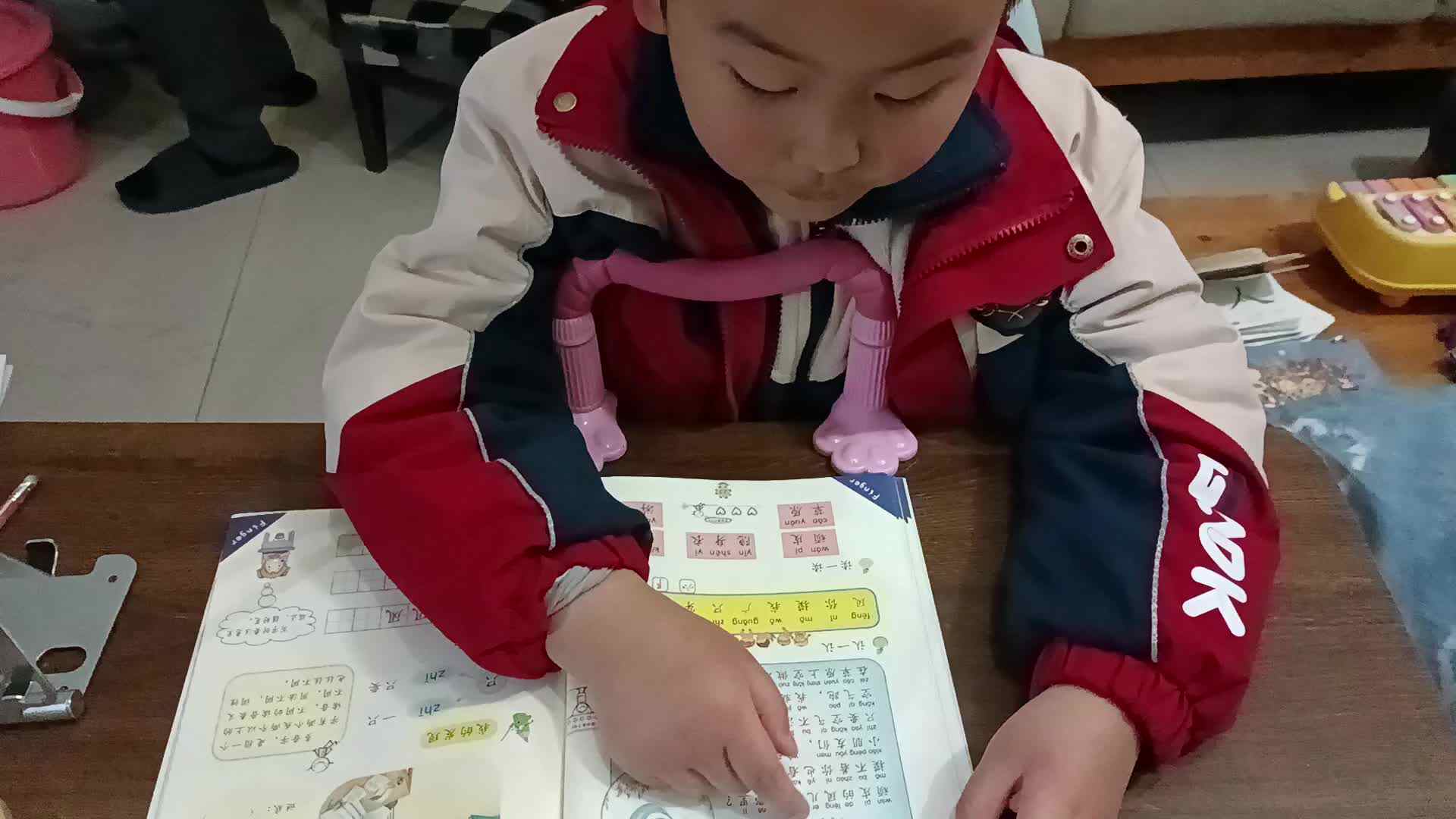 V阅读ID_20250312_190020.mp4