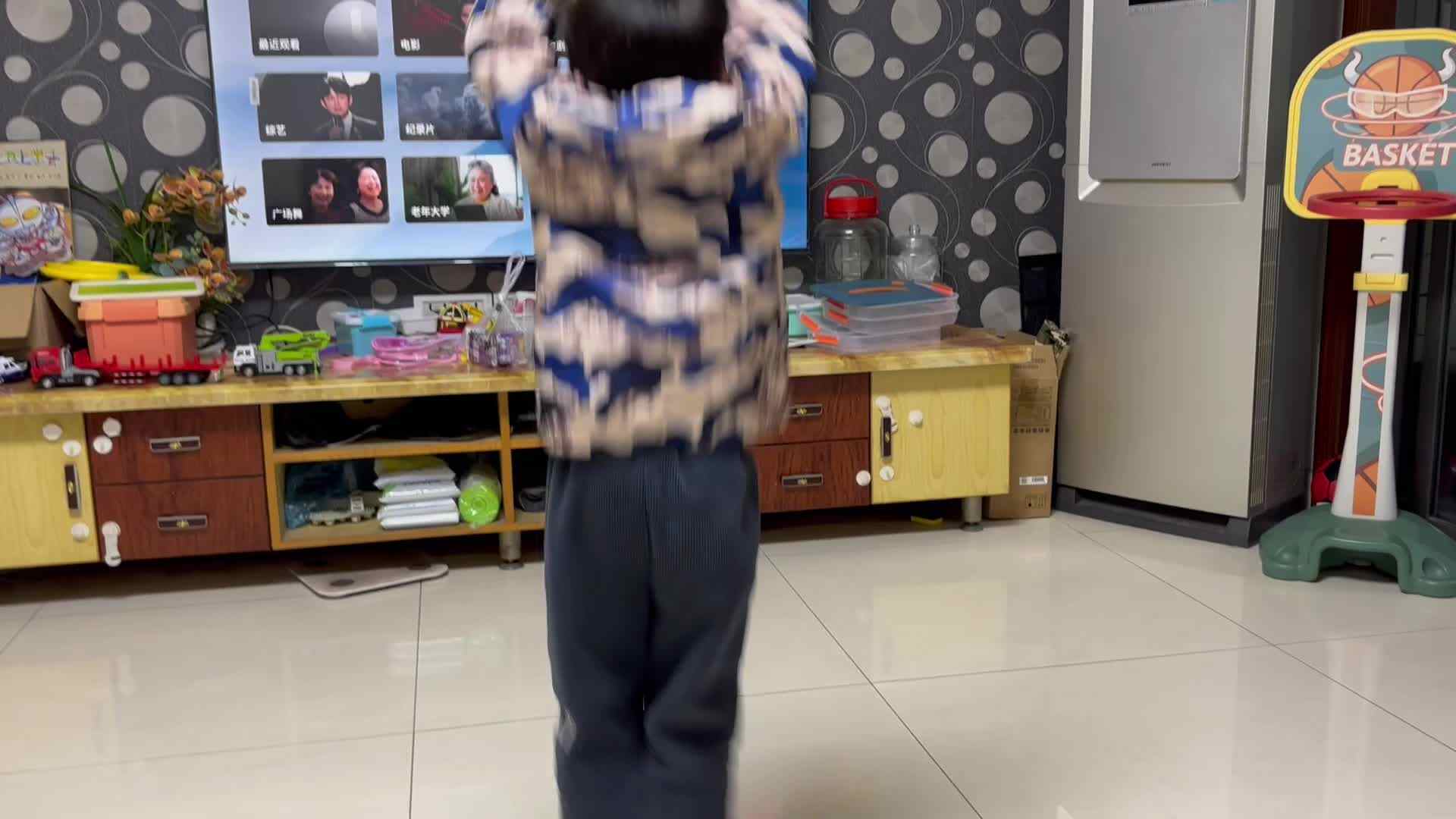 20250310➕中A班➕雷舒凡➕开合跳
