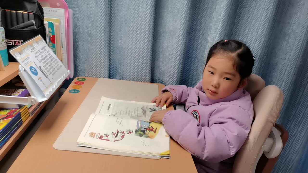 VID_20250306大B班宁汐言指读对子歌《一东.山对海.华对嵩》