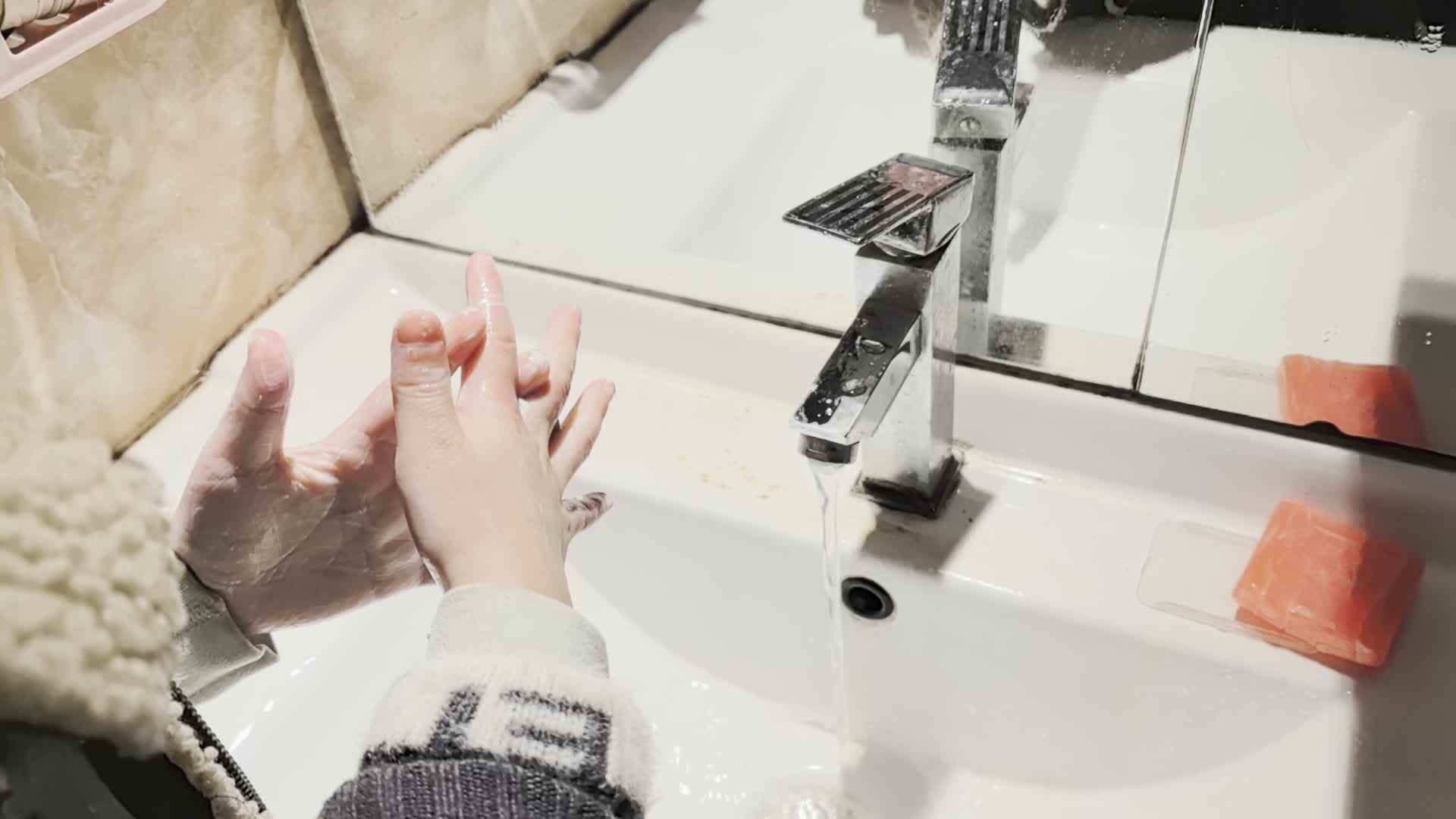 大B班邓铸罡20250303闯关游戏七步洗手法