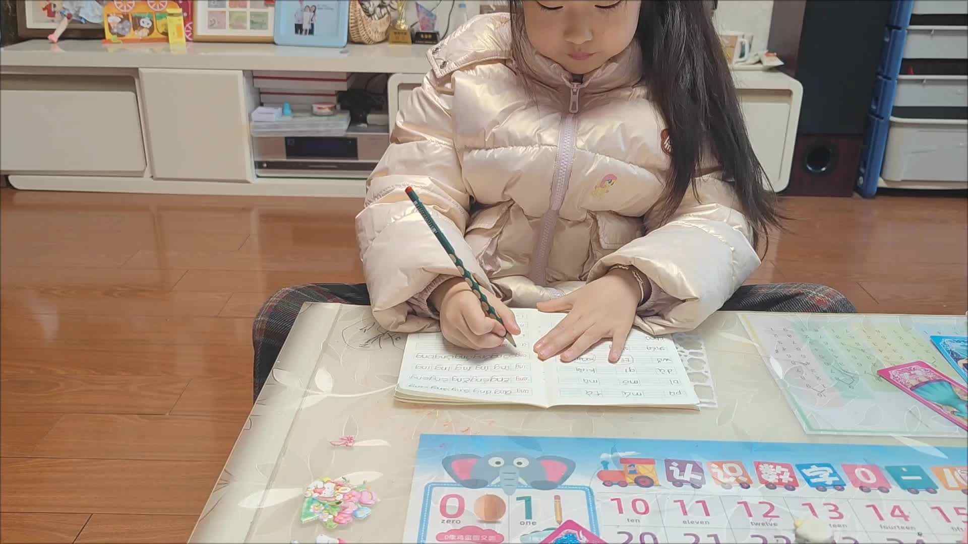 学B班朱佳柠20250313