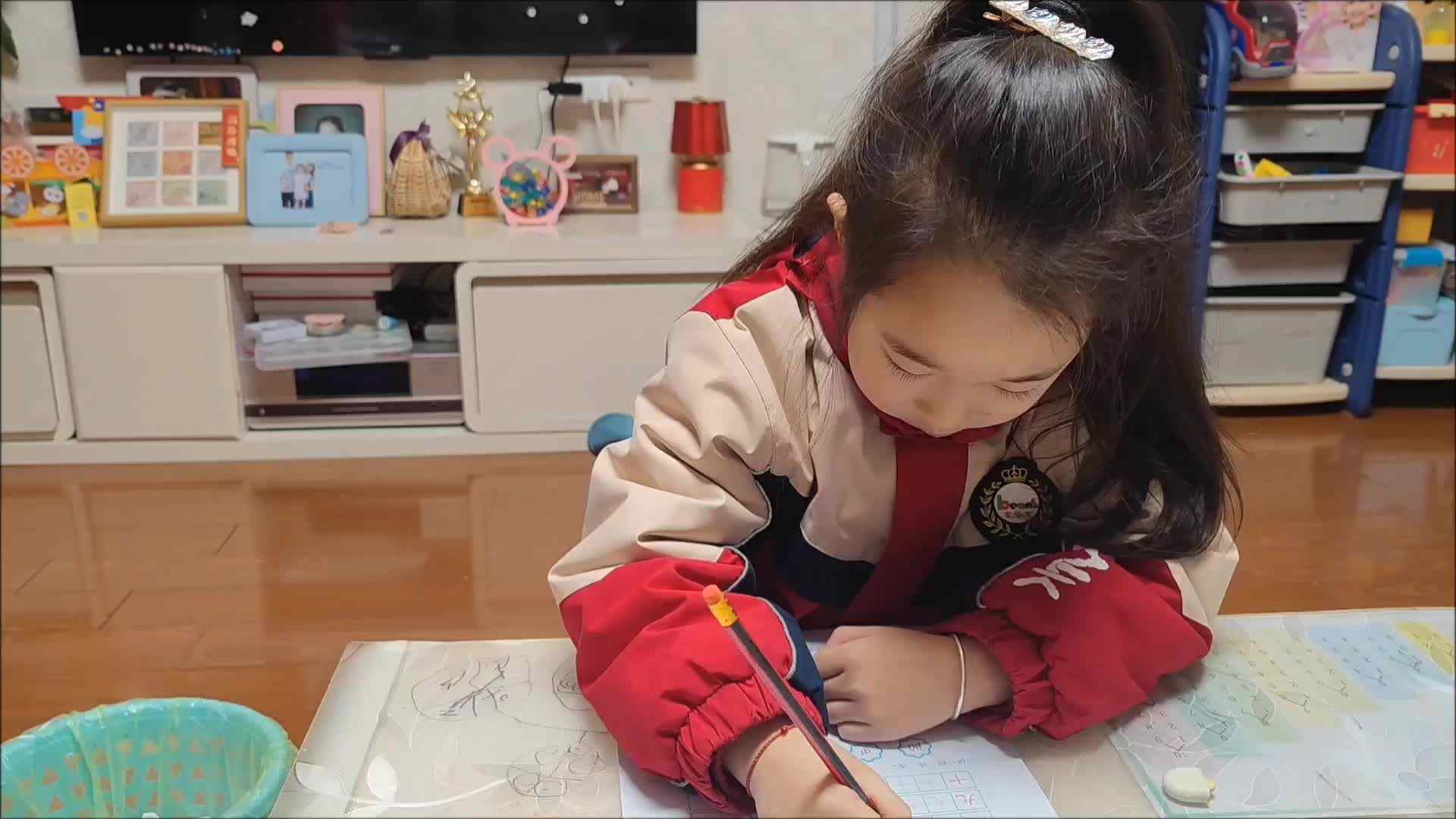 学B班朱佳柠20250205