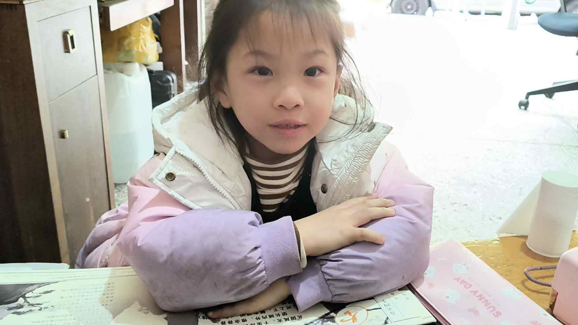 大a班唐依依指读古诗