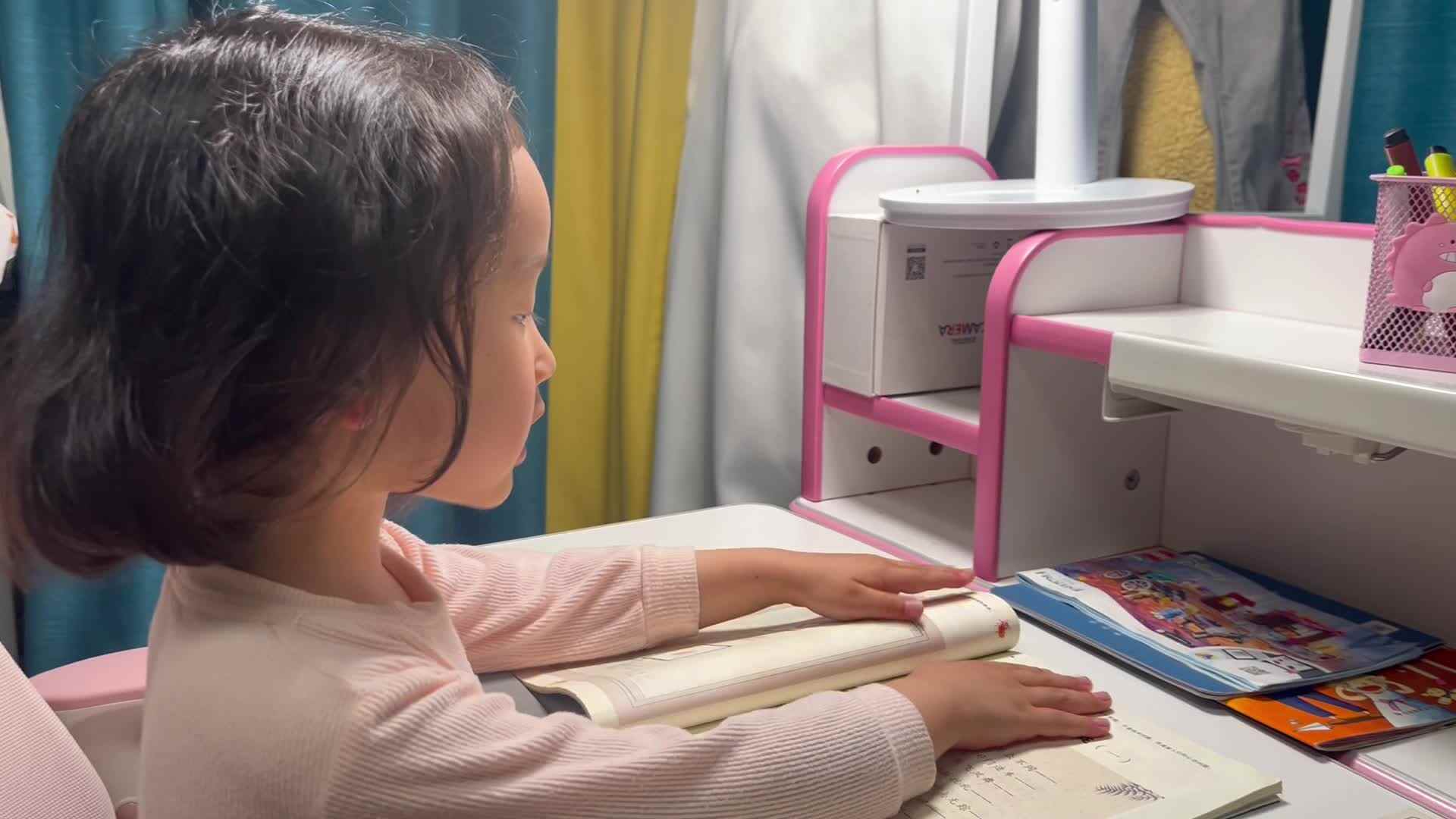 2025.4.10大B班温欣指读<成语接龙一>.mov