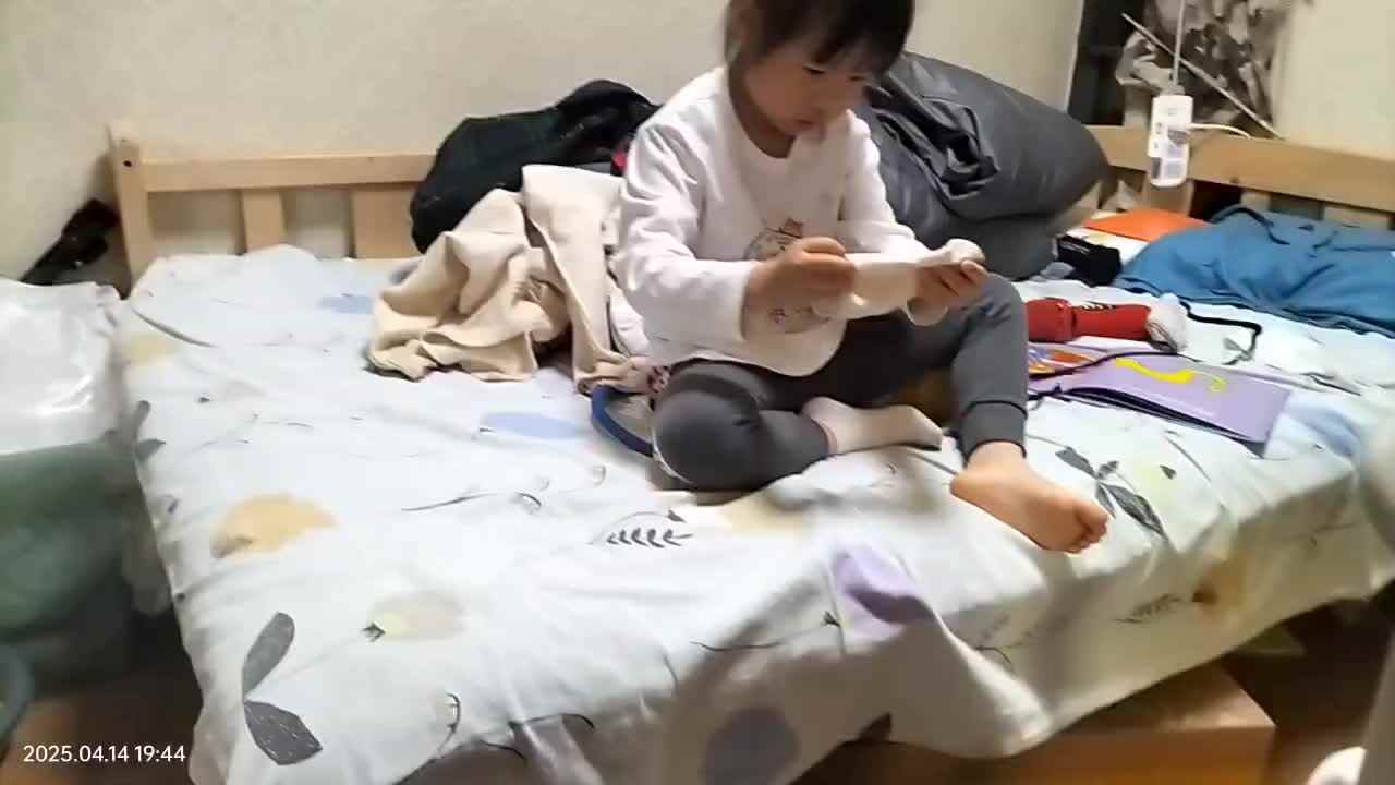 20250414大A于陈昱《穿脱袜子》.mp4
