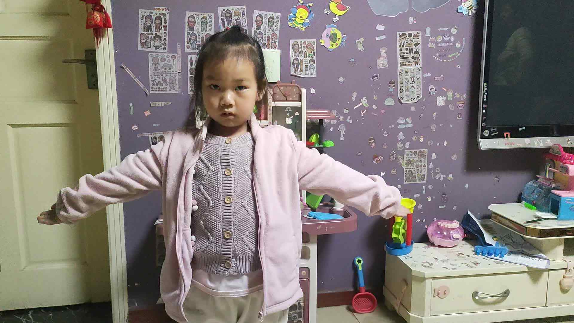 2025.4.7大A班张弦思―开合跳.mp4