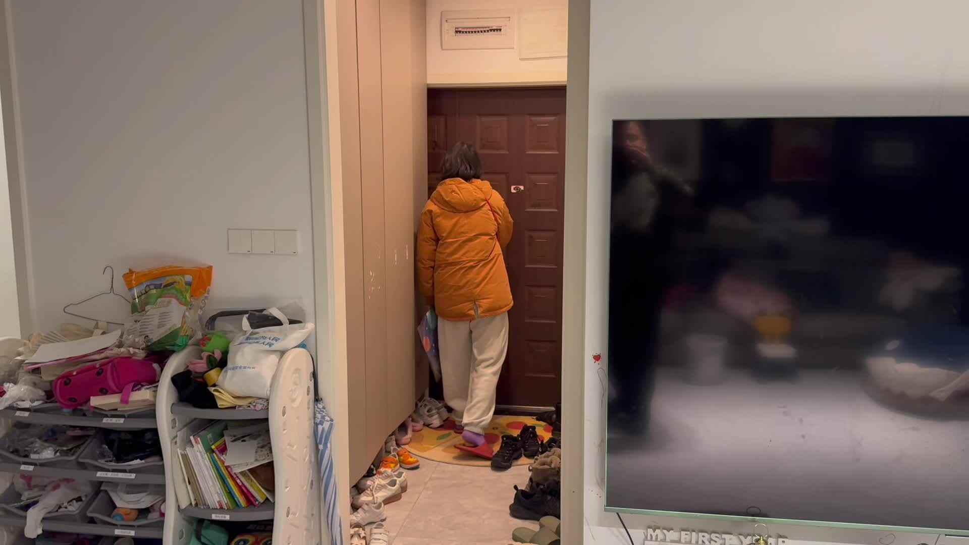 copy_6DF99D43-3B14-4419-BA98-BF586407FC86.mov