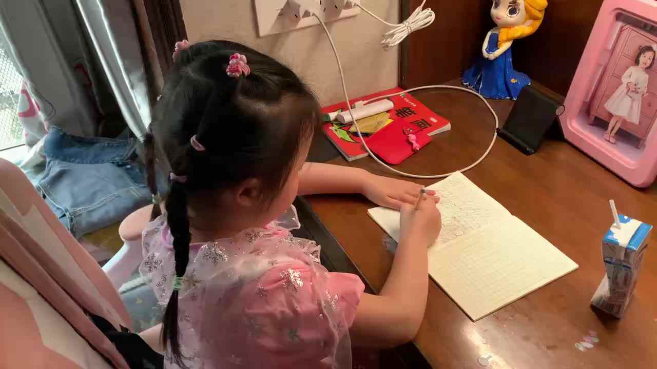 4.16大A班赵欣奕书写数字13.14