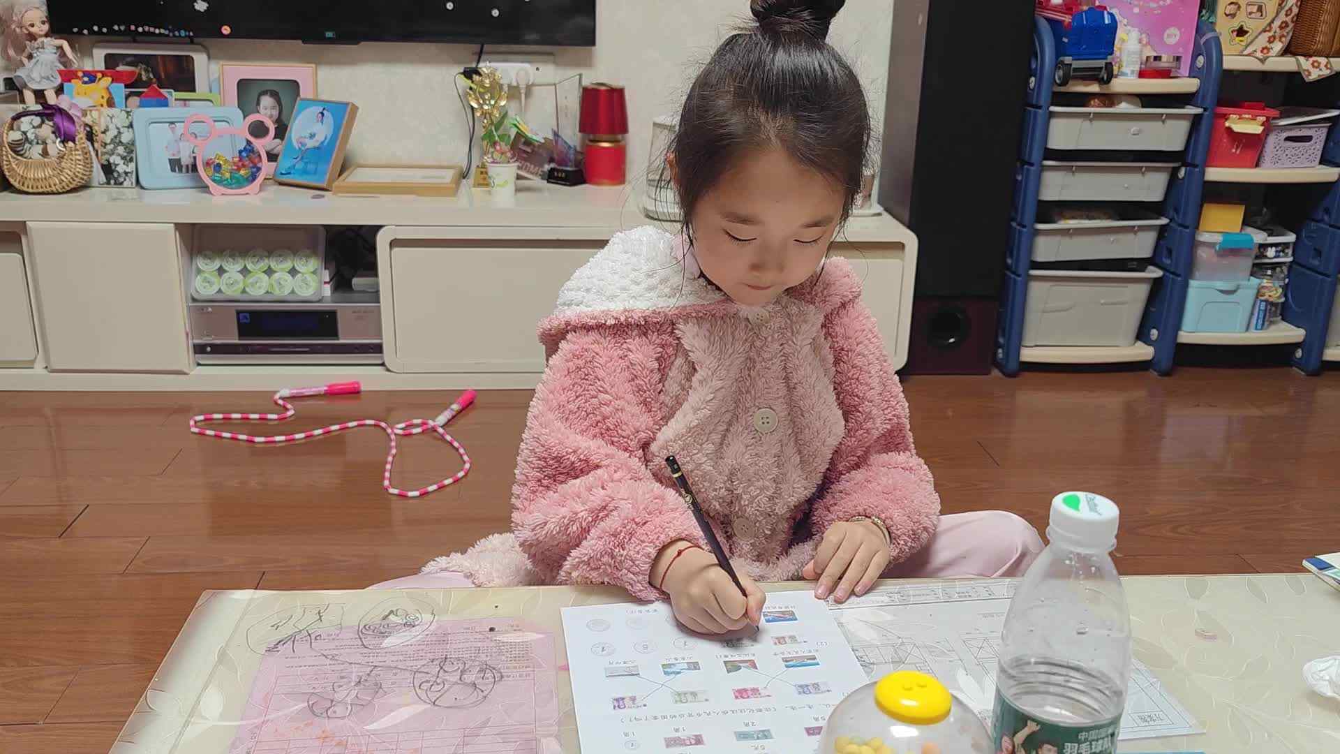 学B班朱佳柠20250408