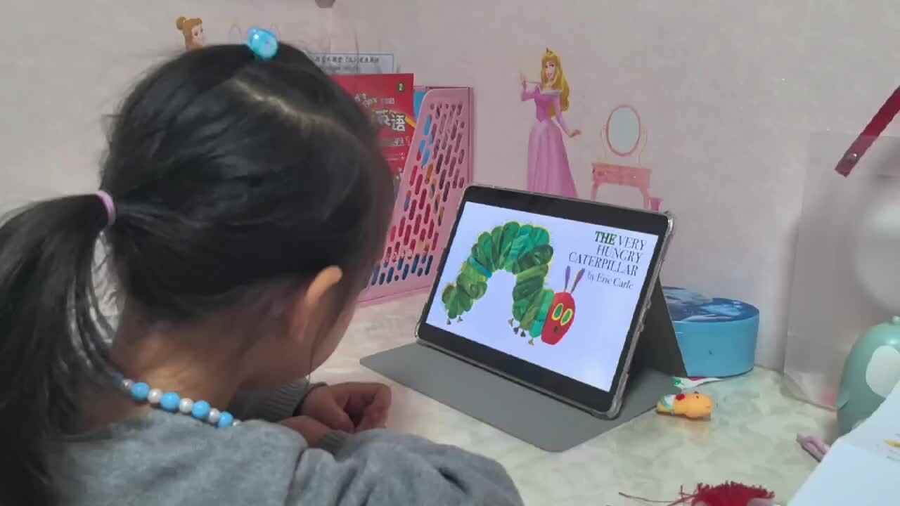 ⁣⁣⁣⁣⁣⁣⁣⁣2025.5.9大A班张弦思―The Very Hungry Caterpillar.mp4