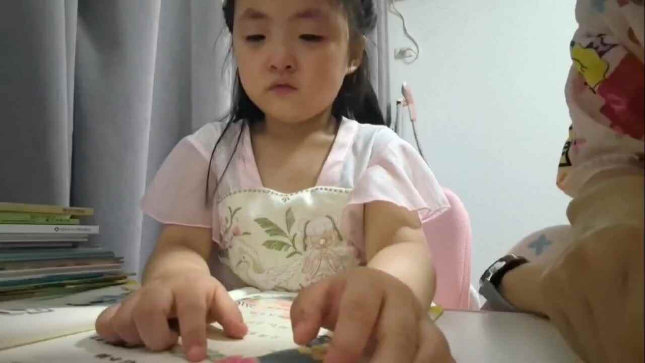 中A班2025.5.28艾琰茹—花儿好看我不摘