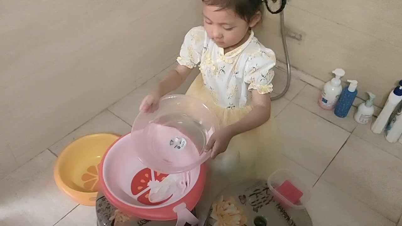 20250528陈灵兮闯关练习洗袜子