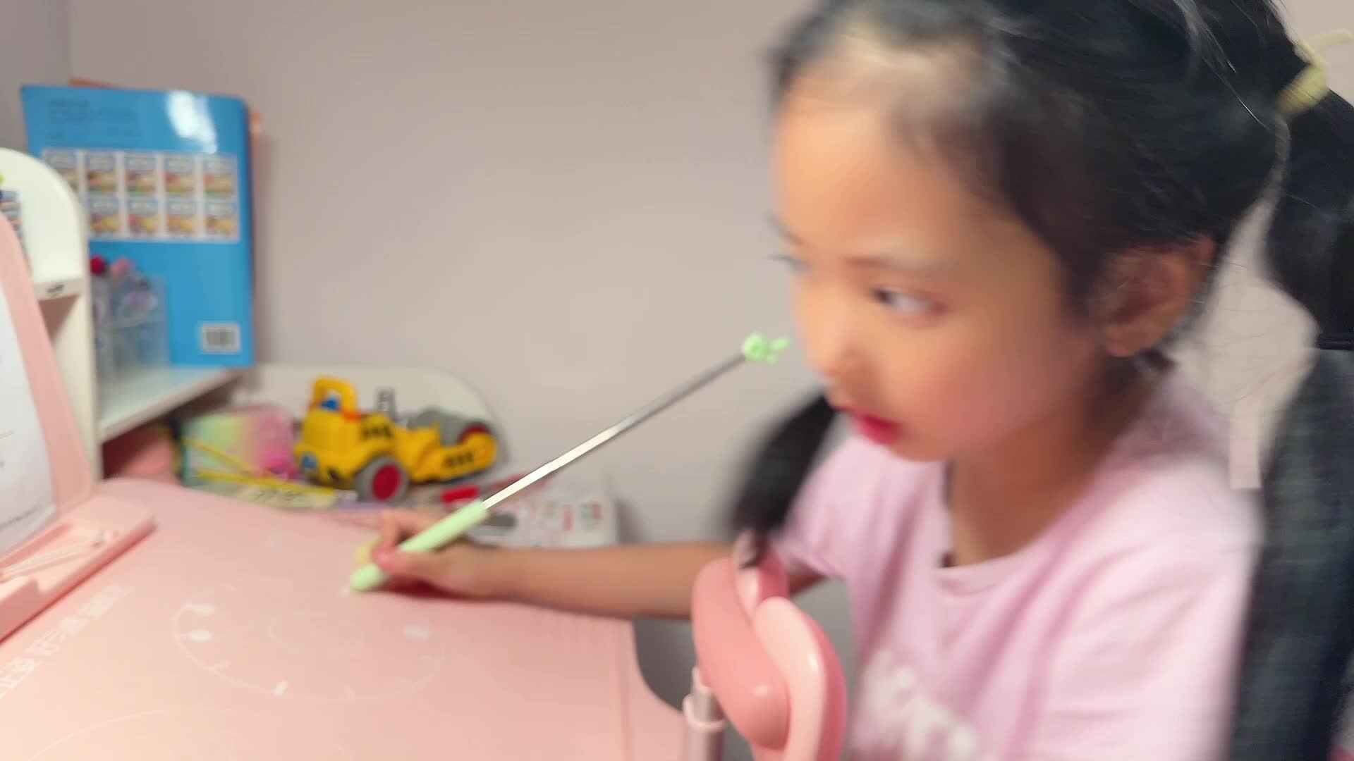 2026级B班20250523吴晨希闯关练习-词语接龙.mp4