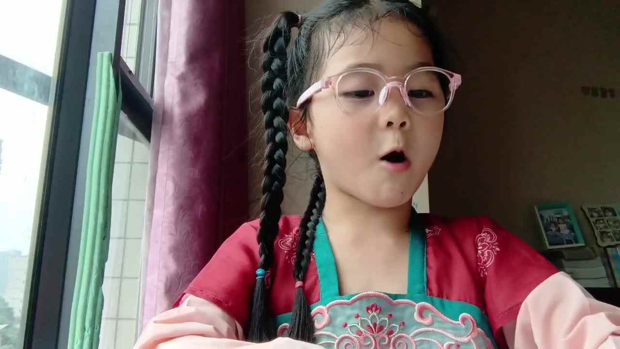 20250507学前B班任依恬指读《成语接龙》