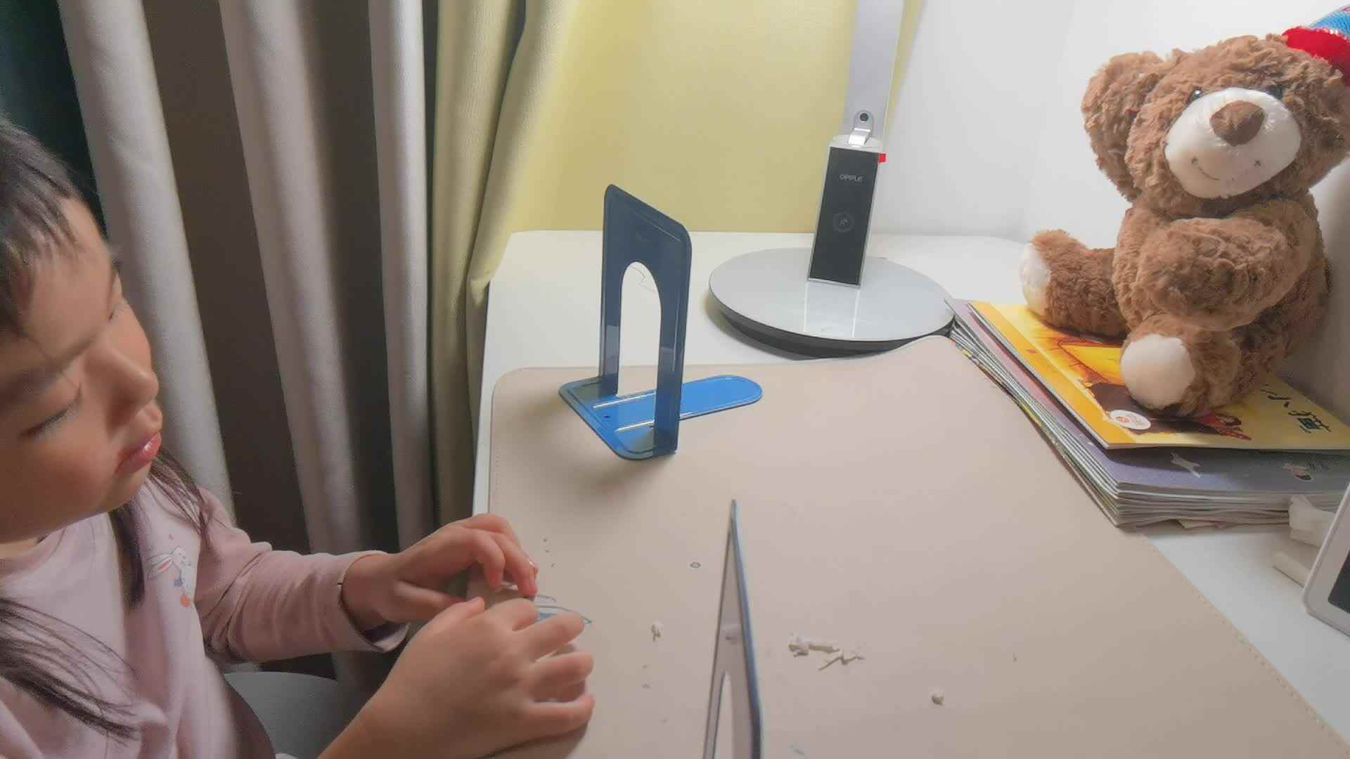 背诵古诗《送元二使安西》
