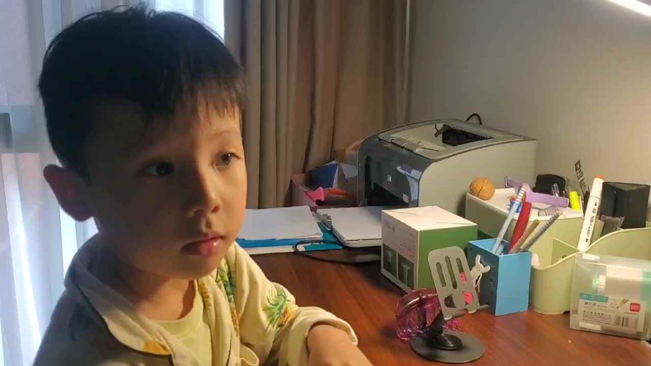 ⁣⁣⁣2025.6.14大B班王千与 【背诵英语稿】