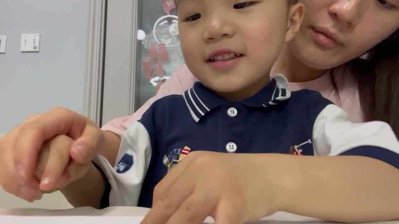 指读绘本《帐篷》