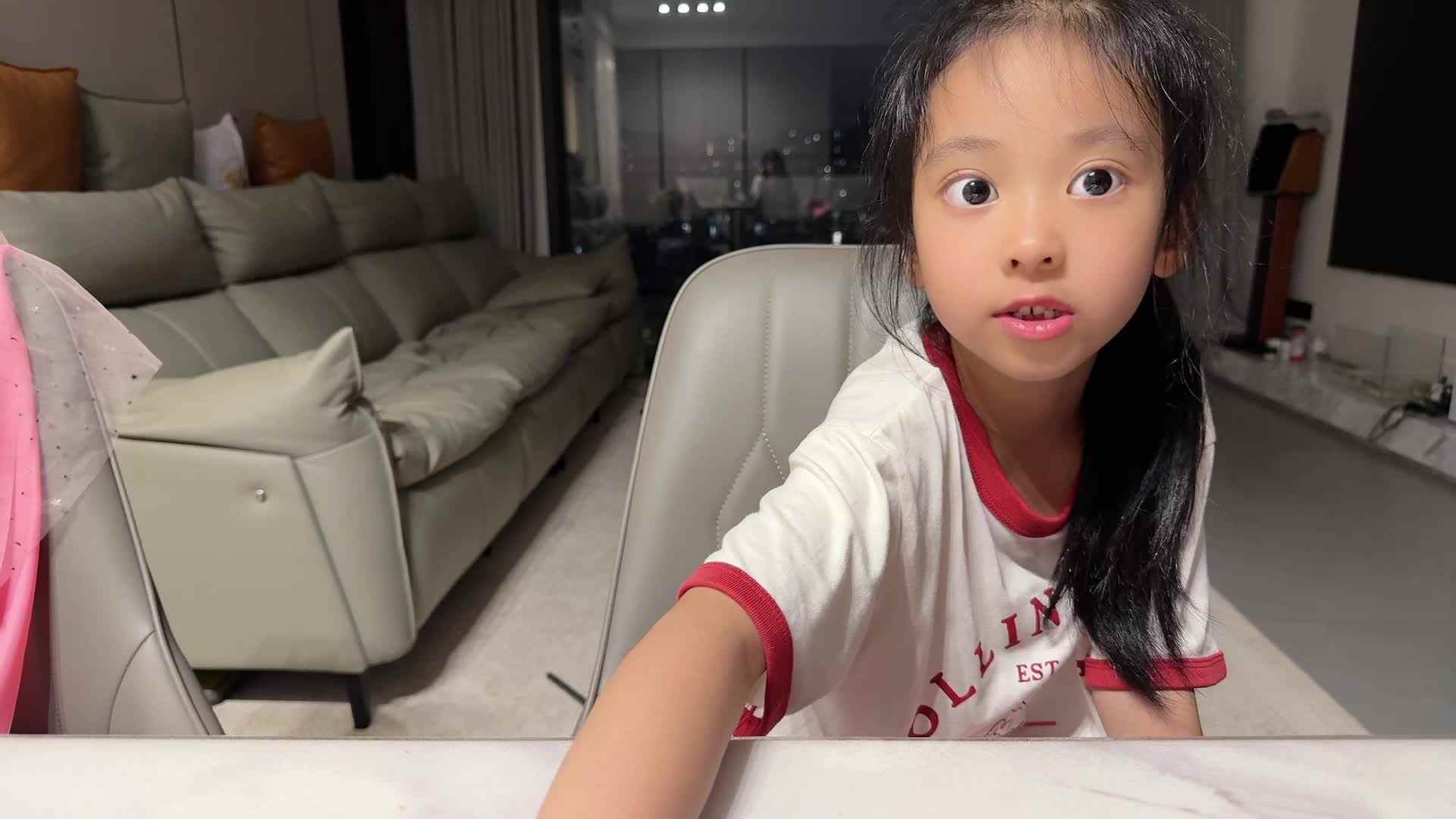 2026级B班20250912吴晨希闯关练习-鲨鱼英语.mp4