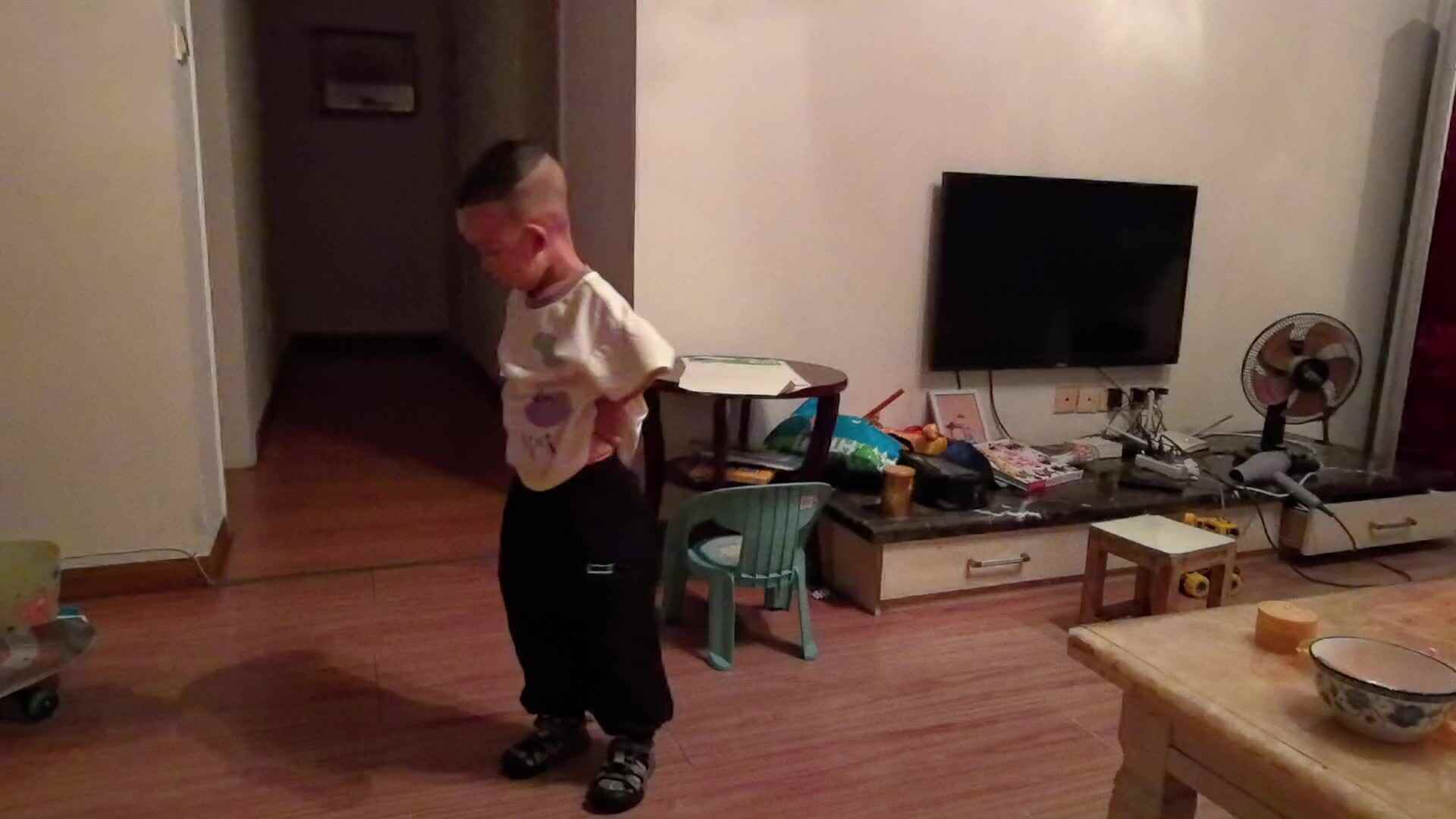VID_20250909_193245.mp4