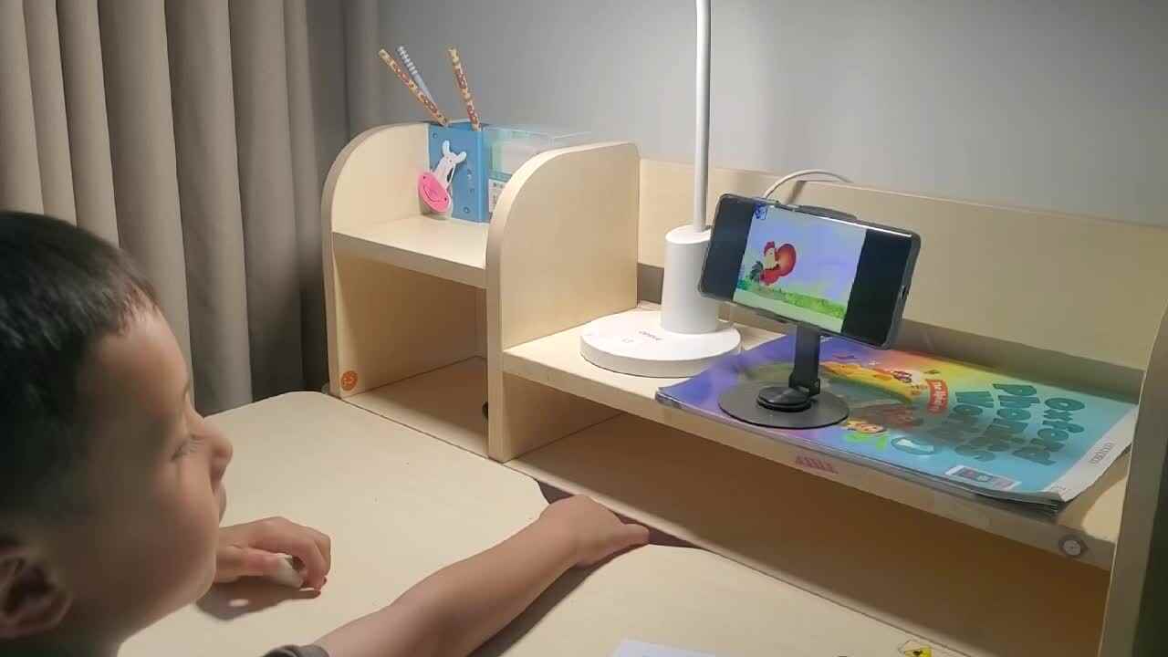 2025.9.13学前B班王千与 学习拼音O的发音