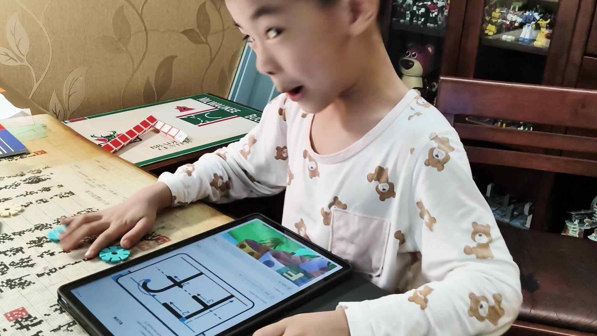 学前b刘倬宇学习拼音20251012.mp4