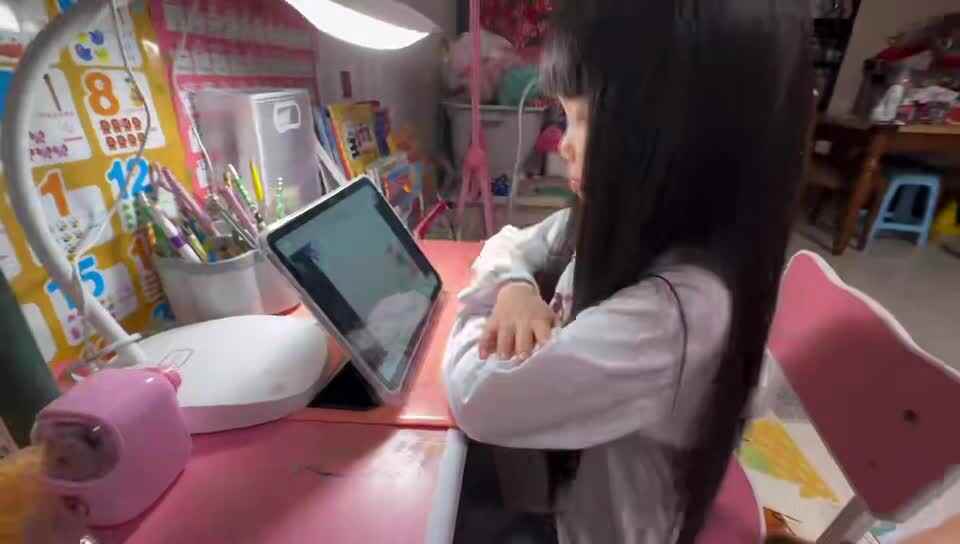 20251014学前B班舒琳芯拼音练习