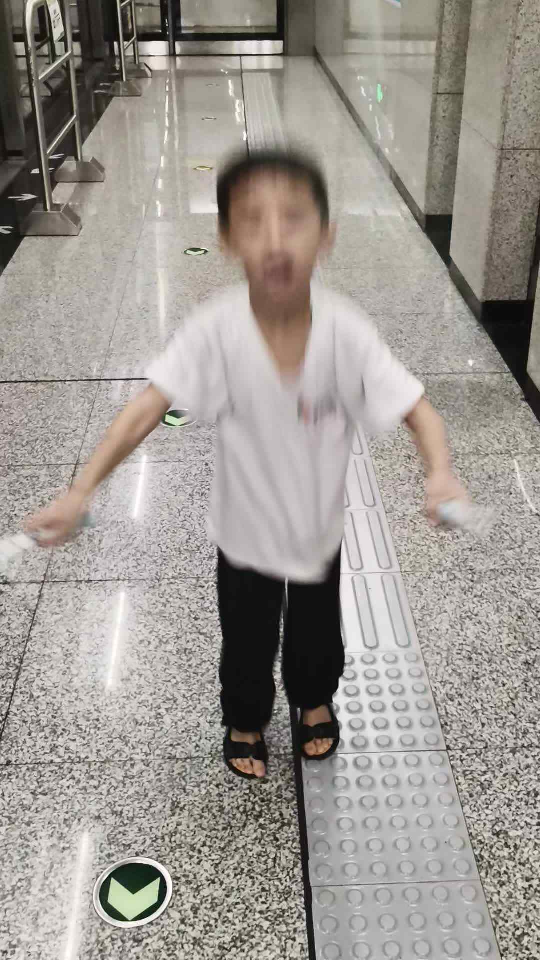 学前b刘倬宇跳神20251009.mp4
