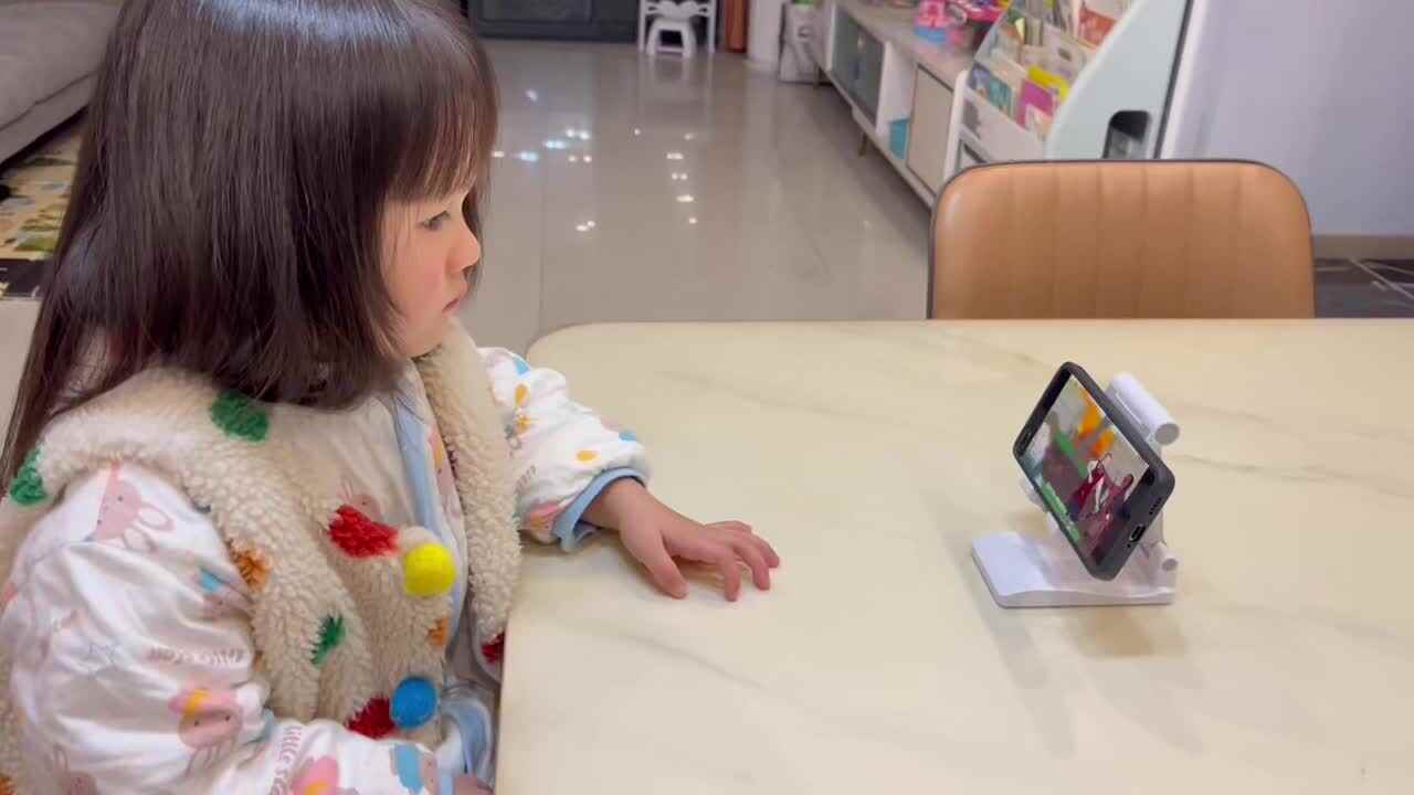 观看视频《感恩节的由来》5928.mov