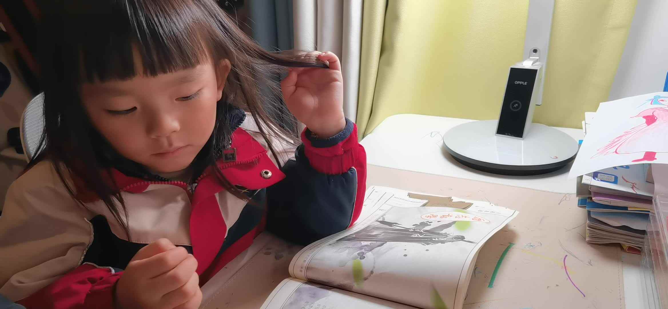 实验大班马司雨复习古诗《从军行》