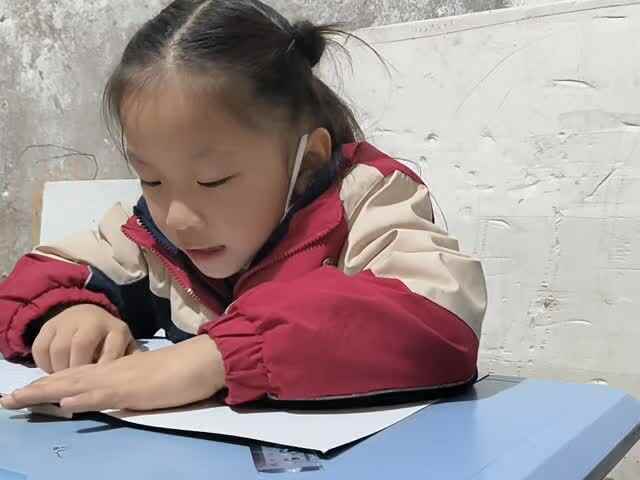 2025.11.27学前a班唐依依拼读