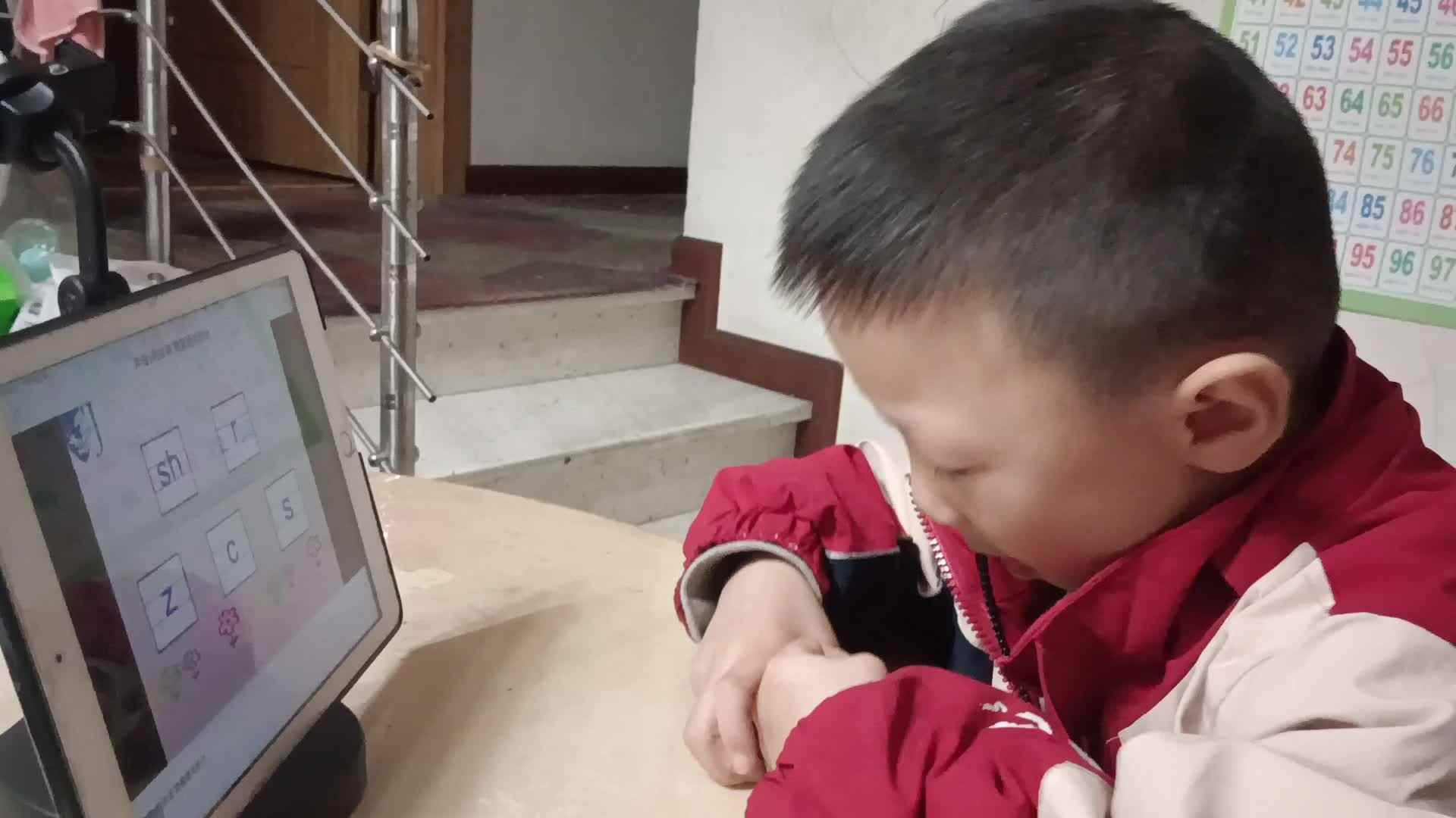 video_20251117_205445.mp4