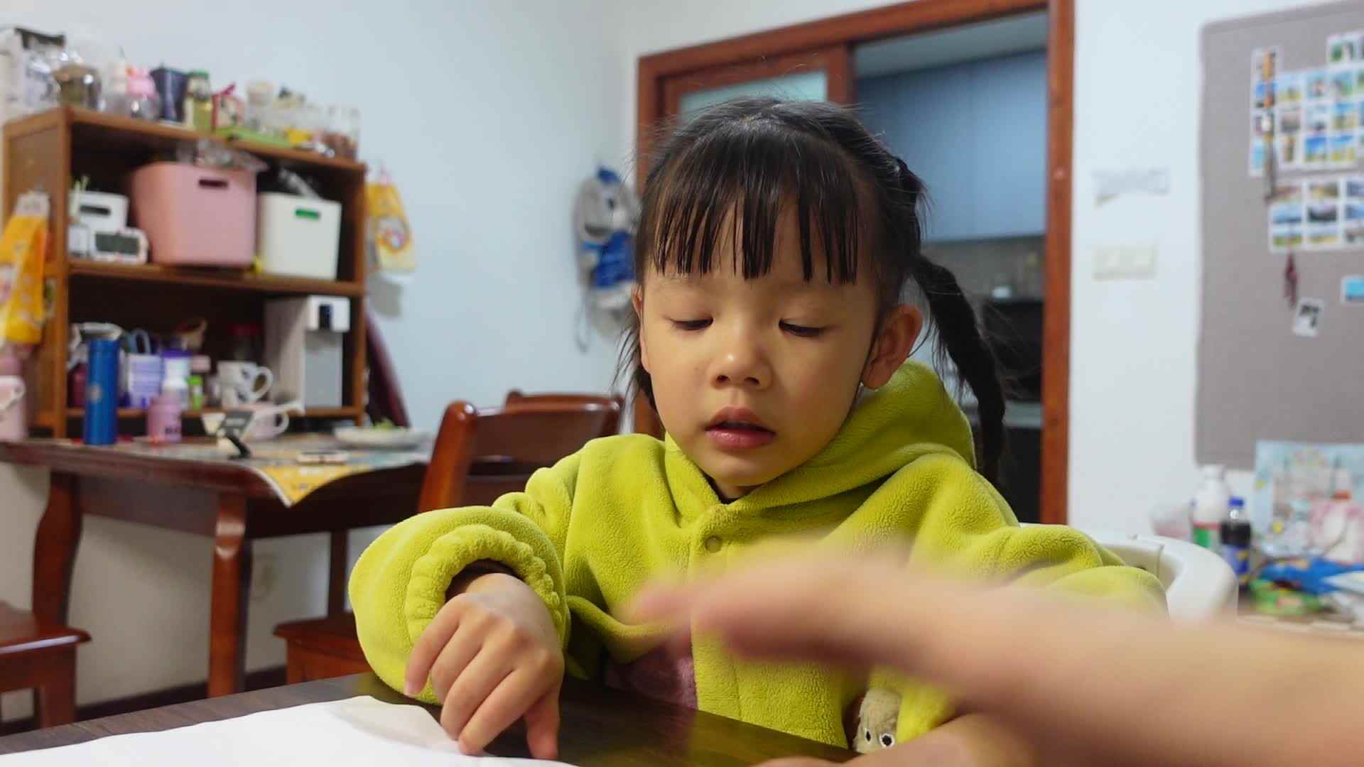 2025.11.11 逻辑思维游戏单《数字5》.MP4