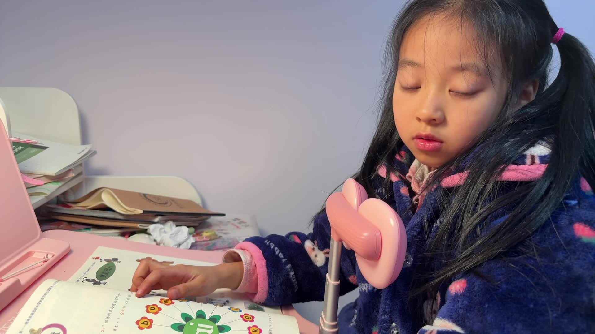 2026级B班20251125吴晨希闯关练习-指读复韵母ei.mp4