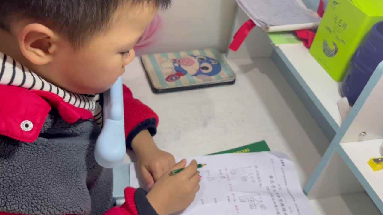 ⁣⁣⁣12.29 学b 田熙辰（完成数学作业单） trim.9B00D142-A90F-4B38-8AA0-EA157E024C93.MOV