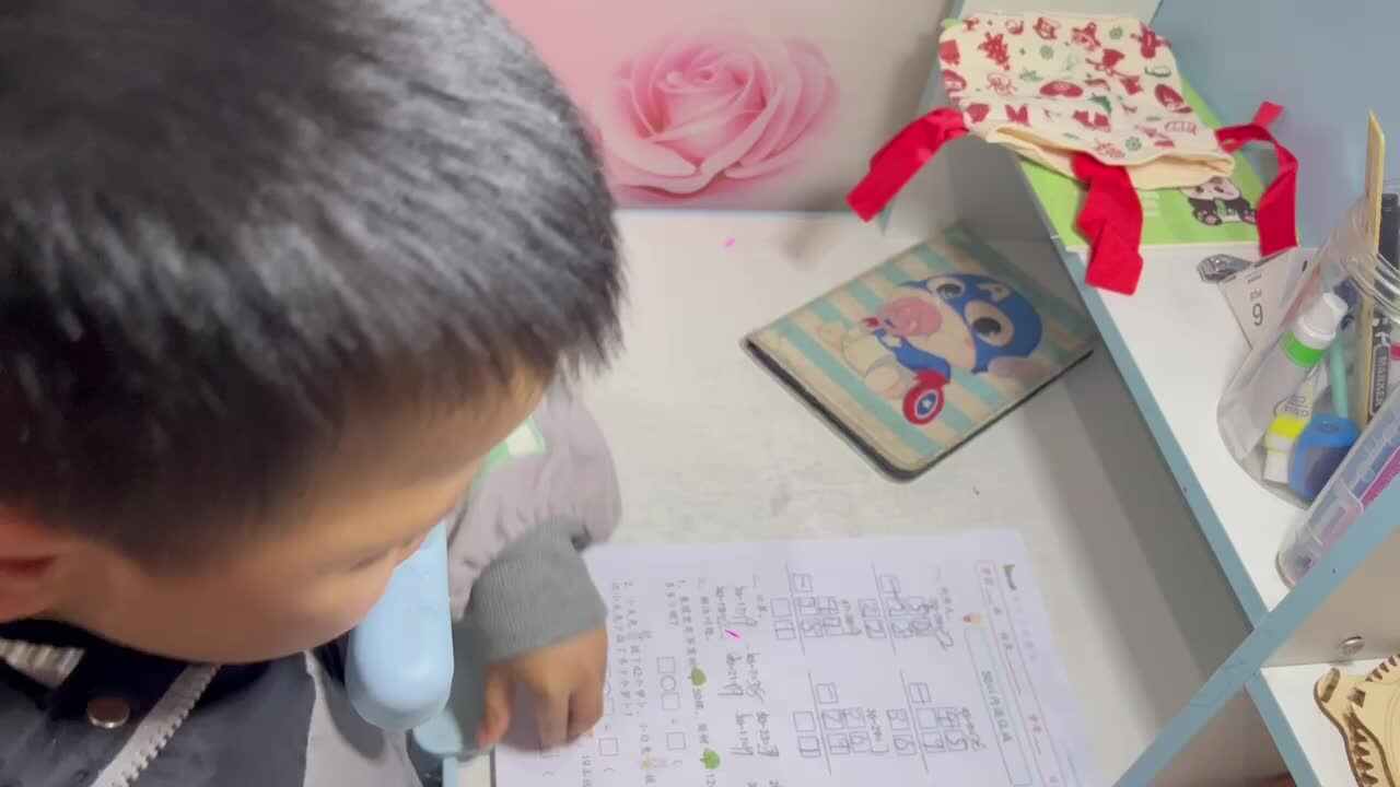 ⁣12.25 学b 田熙辰（完成数学作业单） trim.A9D6829E-5026-40B0-A223-D1858C70DAD3.MOV