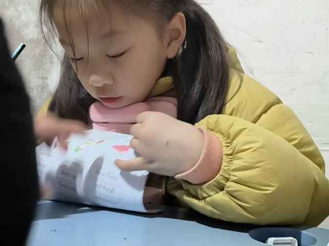 2025.12.23学前a班唐依依拼音作业单