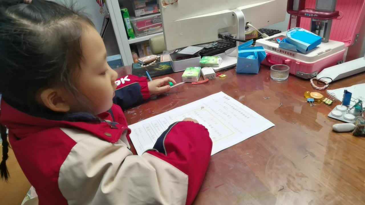 20251229大A班陈灵兮闯关练习读儿歌《亡羊补牢》