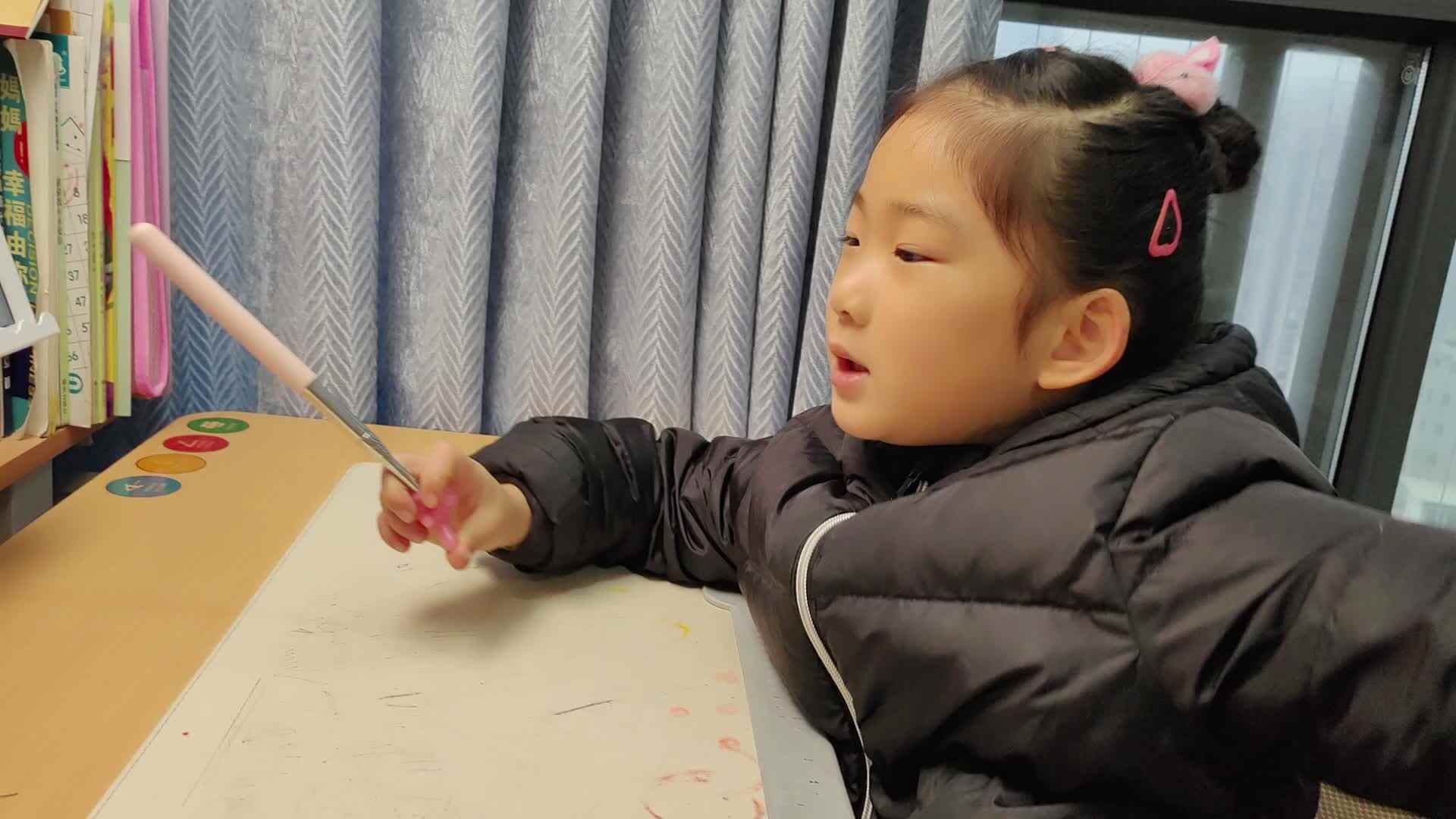 ⁣⁣2025年12月19日学前B班宁汐言读拼读练习八