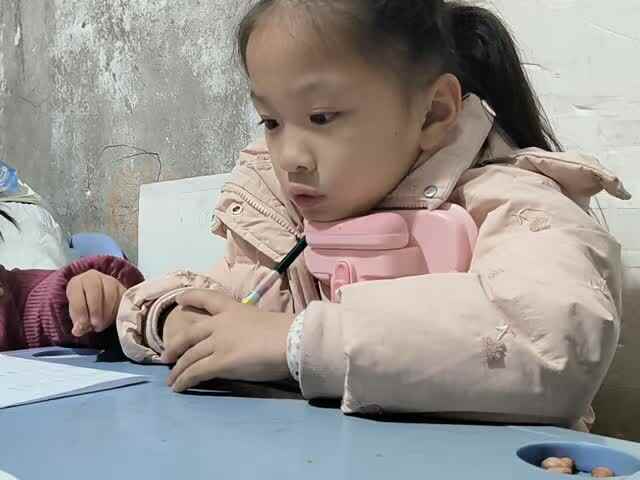 2025.12.30学前a班唐依依数学作业单