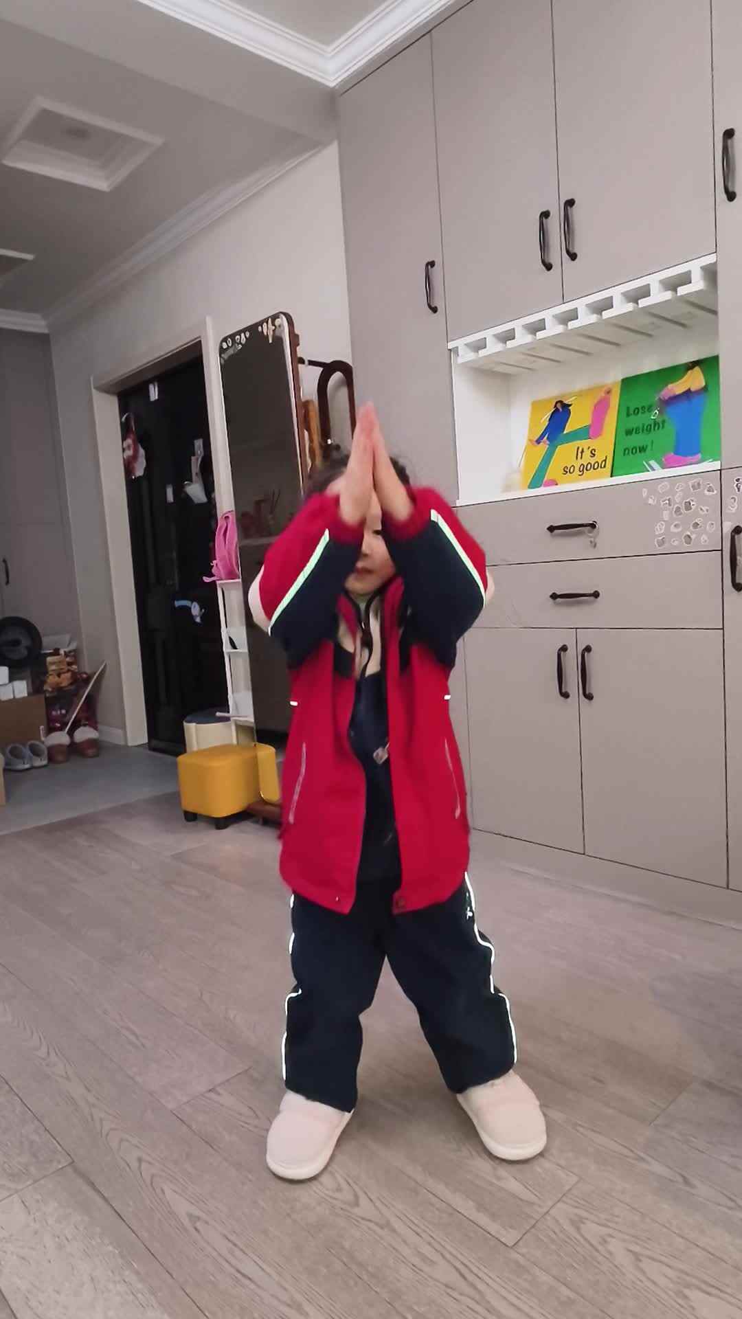 ⁣大A班+2025.12.17+陈苏妍+ 《抬手深蹲》