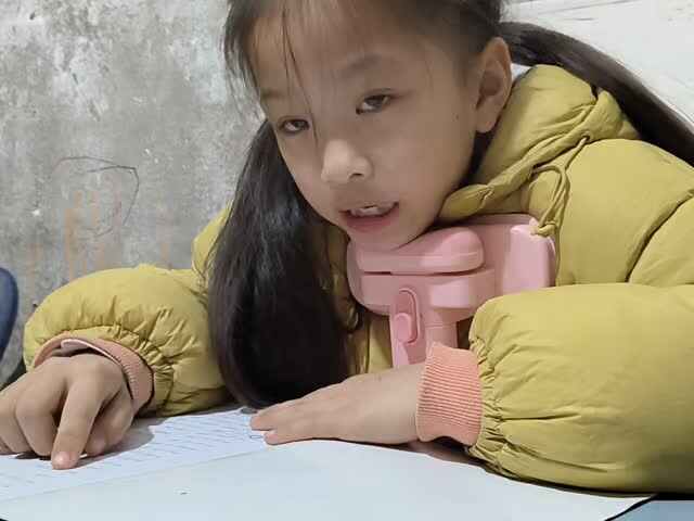 2025.12.23学前a班唐依依拼读