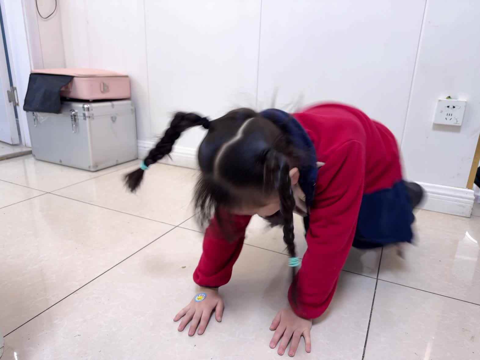 2025年12月1日大A班夏爱林～体能训练