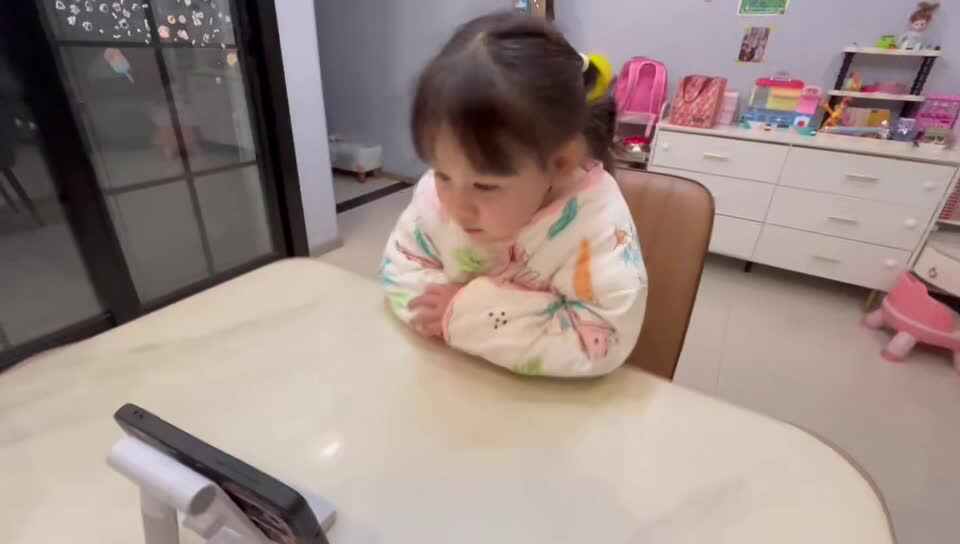 跟唱《数鸭歌》5942.mov