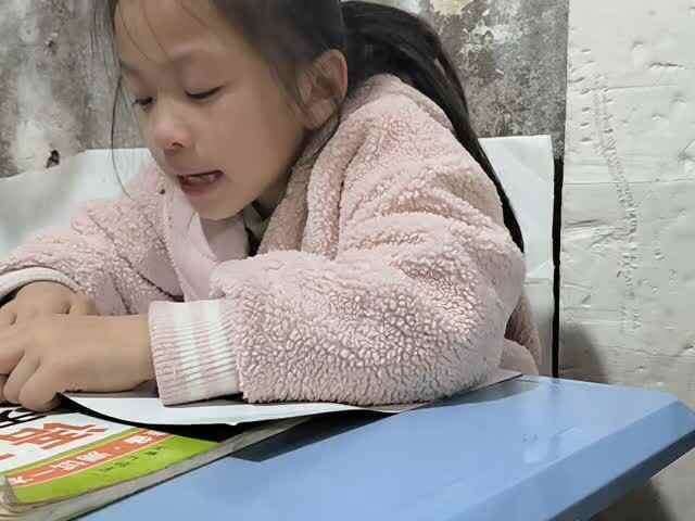 2025.12.7学前a班唐依依拼读