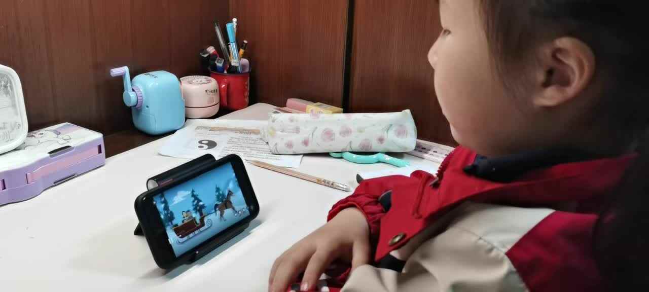 12.19学前A班赵欣奕跟唱英语儿歌